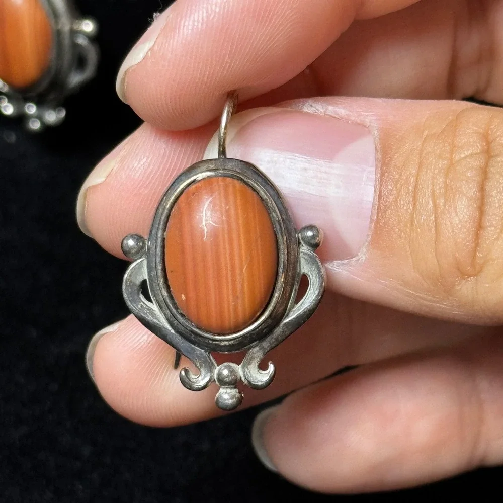 Vintage MC 925 Sterling Silver Orange Banded Agate Drop Artisan Earrings - Picture 4 of 7